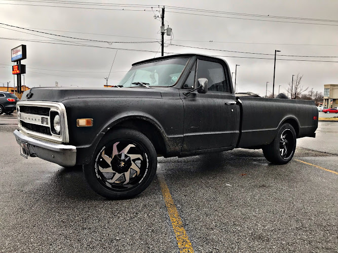 Lalo's Custom Wheels