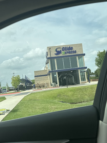 Glide Xpress Car Wash
