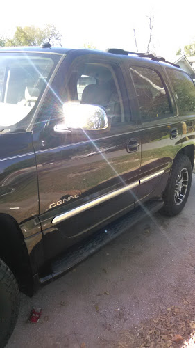 Stubb's Used Cars
