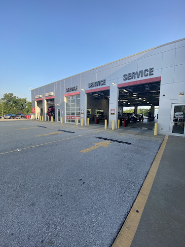 Landers Toyota NWA Service Department