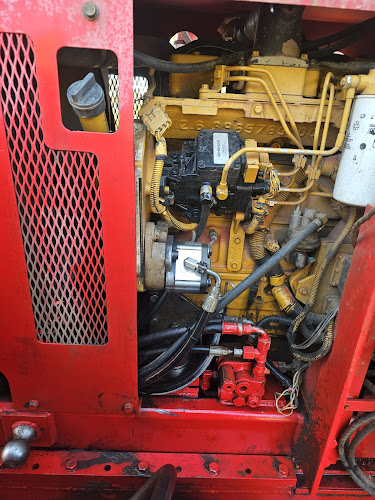 Hydraulic shop