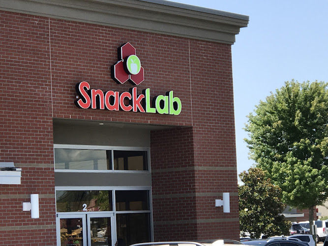 SnackLab - Clean Eats & Coffee