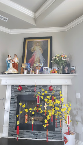 Vanessa Beauty House in Bentonville, AR