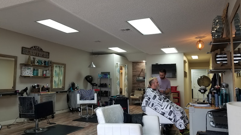 Uptown Barber Lounge