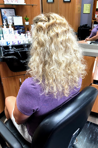 Laura's Hair Lab