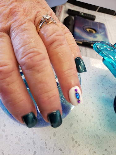 Diamond Nails & Spa