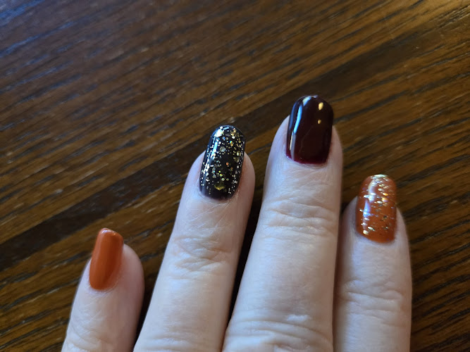 Nails by Leah