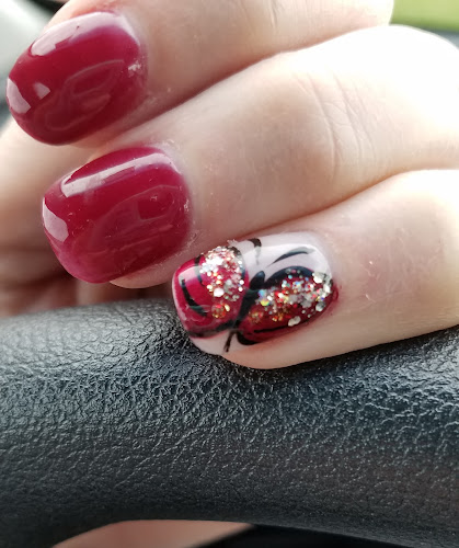 P & P Nails