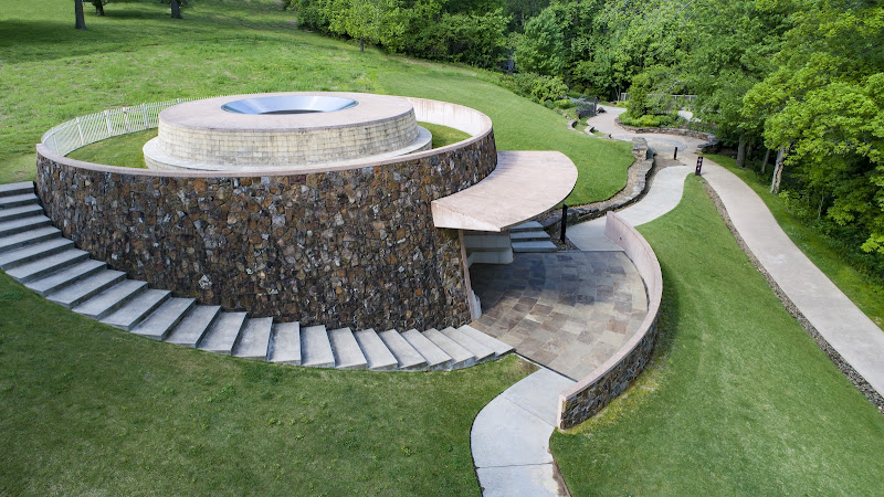 The Way of Color (James Turrell's Skyspace)