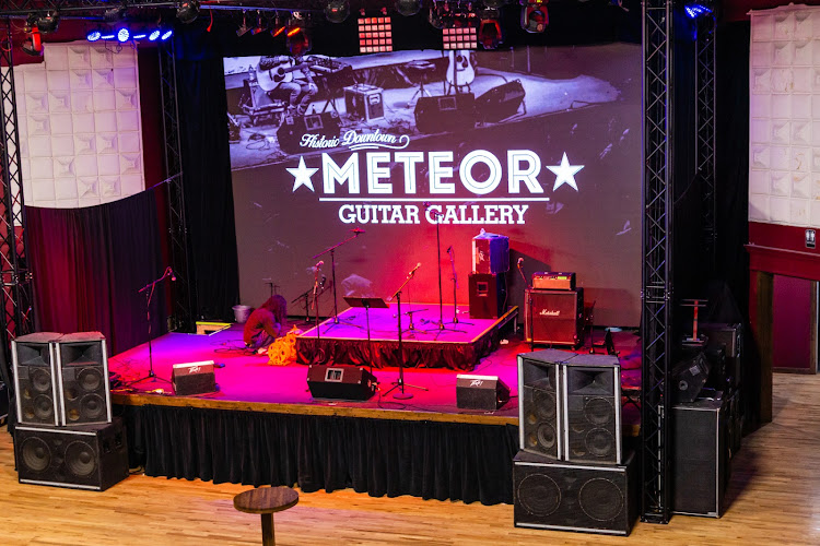 Meteor Guitar Gallery