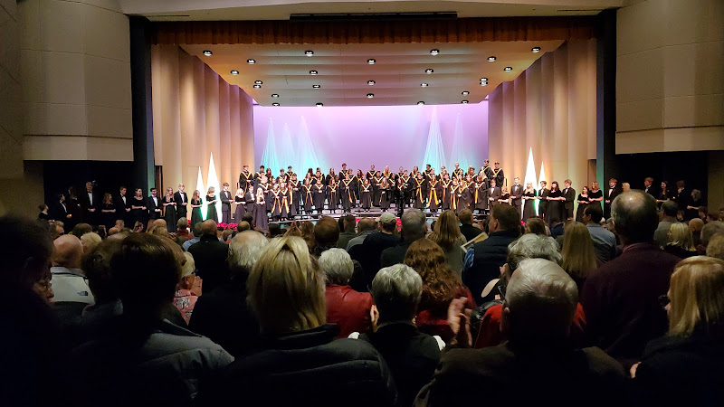 Arend Arts Center
