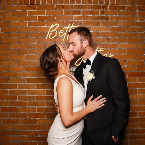 Social Photo Booth Co.