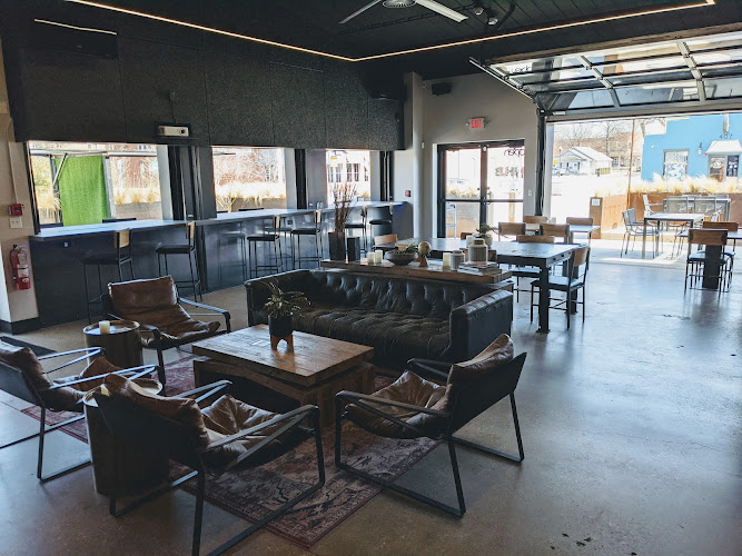 The HUB Bike Lounge