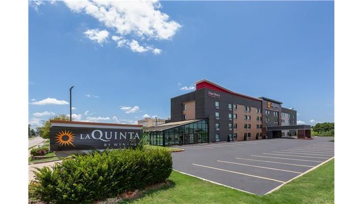 La Quinta Inn & Suites by Wyndham Springdale