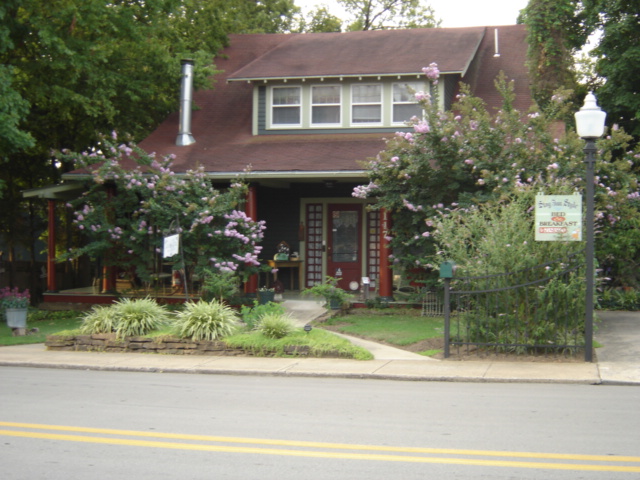 Stay-Inn-Style Bed & Breakfast
