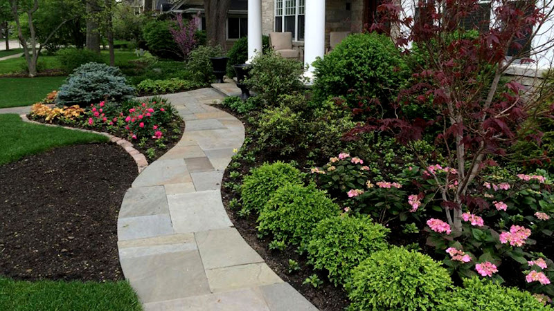 Iron Bridges Landscaping & Design